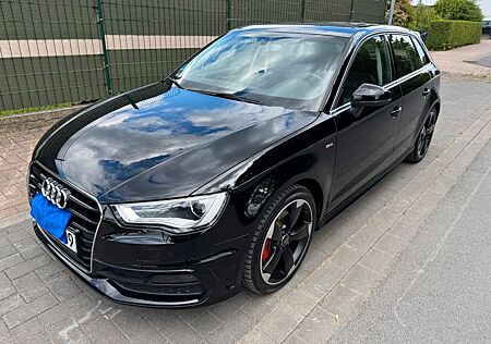 Audi A3 TFSI | S-Line | Automatik | AHK | LED