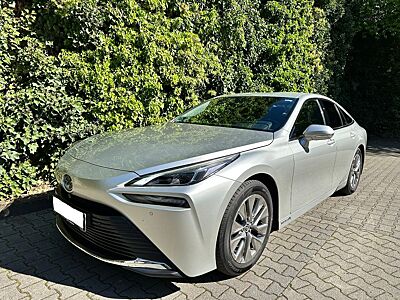 Toyota Mirai Executive/JBL/360°/Matrix-LED