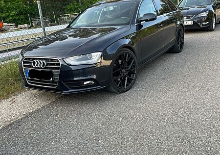 Audi A4 2.0 TDI 110kW clean d. mult. Attr. Avant ...
