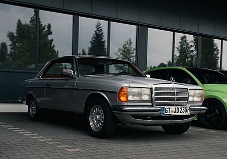 Mercedes-Benz E 230 230 ce