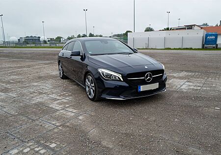 Mercedes-Benz CLA 200 Shooting Brake CLA 200 SB SCORE! AHK SHZ Kamera