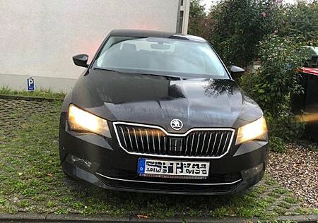 Skoda Superb 2.0 TDI Ambition Ambition