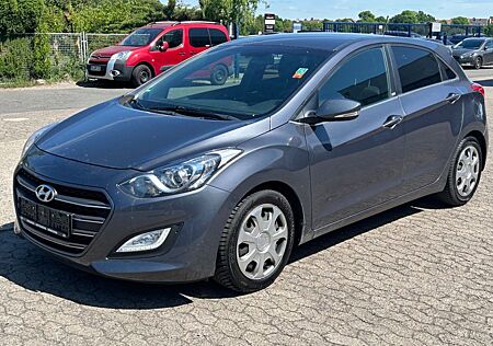 Hyundai i30 blue Passion Navi RfKamera SHZ