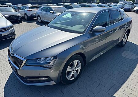 Skoda Superb Ambition 2.0 TDI /ACC/LANE/VIRTUAL/AHK/