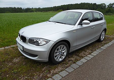 BMW 116i - scheckheftgepflegt