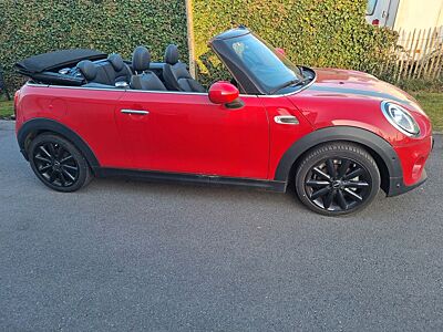 MINI Cooper Cabrio