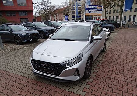 Hyundai i20 1.0 Trend Mild-Hybrid Automatik