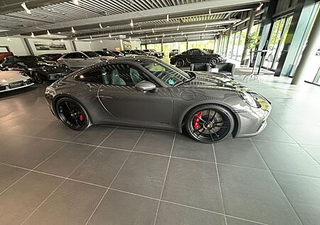 Porsche 992 Carrera GTS Coupé Carrera GTS