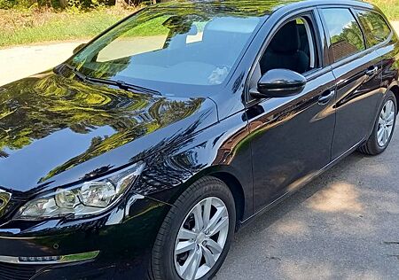 Peugeot 308 SW Active BlueHDi 120 STOP & START Active