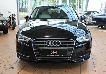Audi A3 Sportback ambiente+Navi+PDC+SHZ+