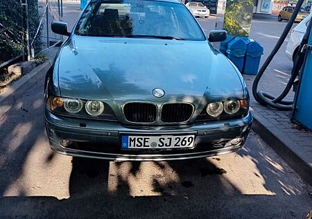 BMW 520i lpg 170 ps Tausch möglich