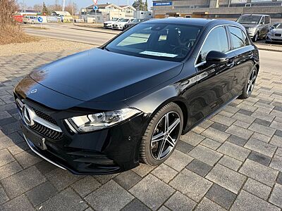 Mercedes-Benz A 220 d DCT AMG ParkAssist Navi