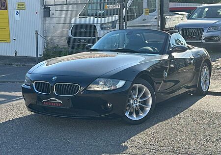 BMW Z4 Roadster 2.2i Cabrio /Navi/Leder/Xenon/PDC/