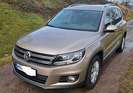VW Tiguan Volkswagen 1.4 TSI DSG BMotion T CUP Sport & Sty...