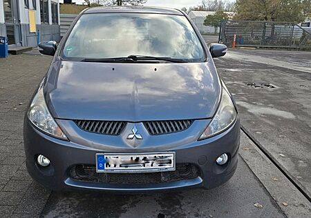 Mitsubishi Grandis 2.0 Intense 7-Sitzer Intense