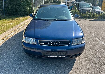 Audi A3 1.8T 110kW quattro Ambition
