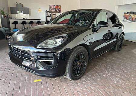 Porsche Macan GTS mit Approved Garantie 03/2027