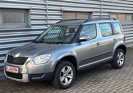 Skoda Yeti 1.2 TSI STEUERKETTE NEU/TÜV 08.27/2.HAND/