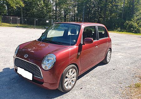 Daihatsu Trevis Gepflegter : nur 92.000km, 8-fach bereift