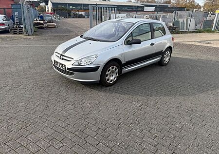 Peugeot 307 Presence 75 Presence
