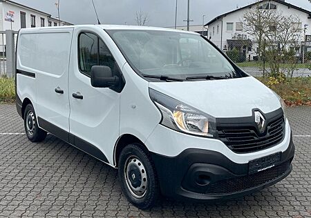 Renault Trafic L1H1 WÜRTH Regale Klima Navi PDC 1.HD