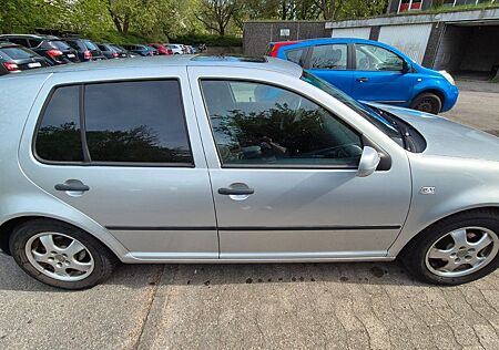 VW Golf Volkswagen IV 2.0