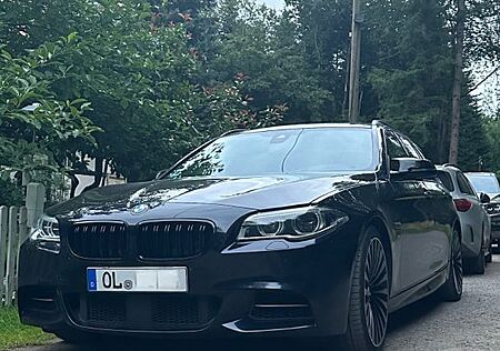 BMW 550 M550d Touring HUD, H&K, 360, ACC, Panorama