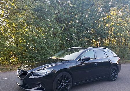 Mazda 6 2.2 Sports-Line Automatik Vollausstattung