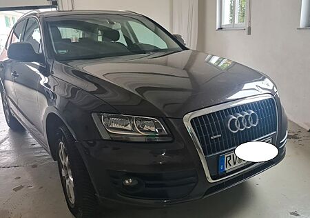 Audi Q5 2.0 TDI S tronic quattro -