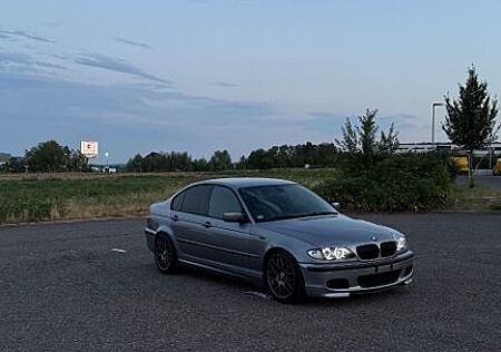 BMW 320i | M-Paket ab Werk | TÜV neu
