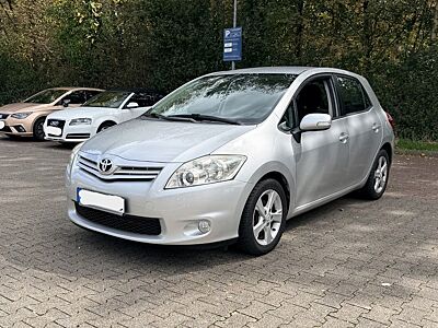 Toyota Auris 1,3|99PS|-l-Dual-VVT-i Travel|TÜV2028|Navi