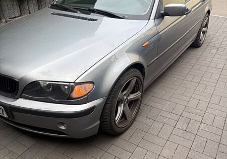 BMW 318d touring -