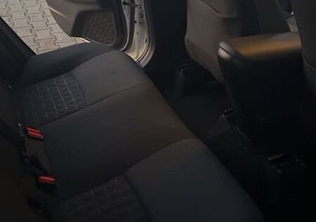 Toyota C-HR 2.0-l-VVTi Hybrid Team Deutschland