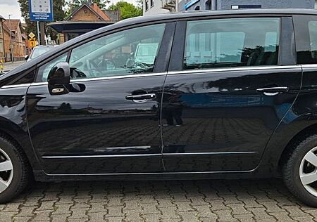 Peugeot 5008 1.6 Active HDi FAP 110 Active