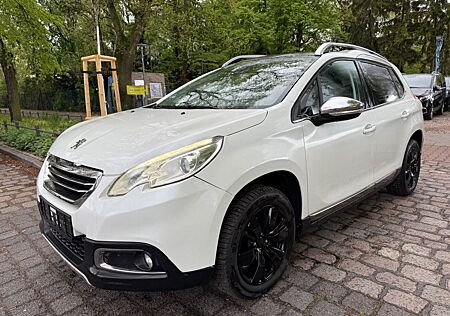 Peugeot 2008 Allure//*NAVI*//*PANORAMA*//*LEDER*