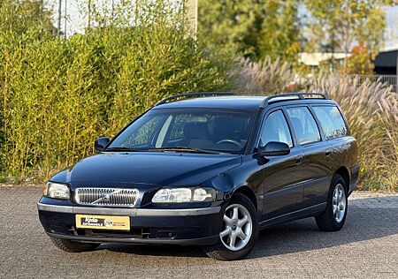 Volvo V70 2.4