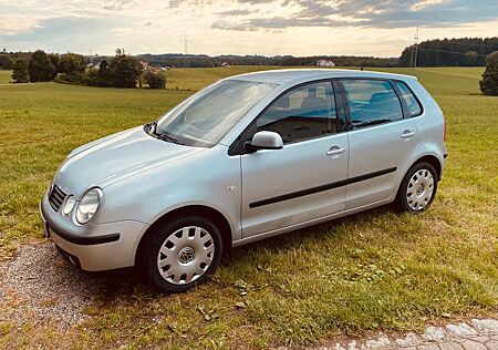VW Polo Volkswagen 1.4 55kW Trendline, alles NEU - TOP