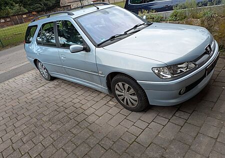 Peugeot 306