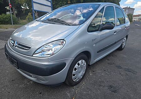Citroën Xsara Picasso 1.8 16V Exclusive