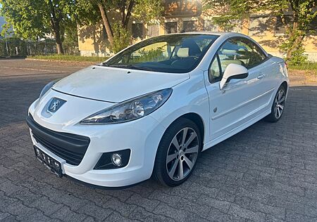 Peugeot 207 CC Cabrio-Coupe Roland Garros