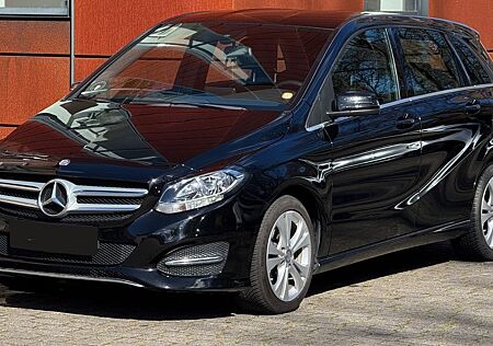 Mercedes-Benz B 180 CDI, STYLE - Navi Vorb., Sitzheizung