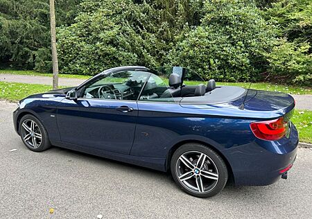 BMW 218i Cabrio Sport Line Sport Line