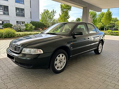 Audi A4 1.6*Limousine*Klimaautomatik*Servo*ZV*TÜV NEU