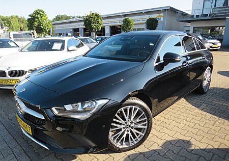Mercedes-Benz CLA 200 Shooting Brake CLA200d SB *1.HAND *PANO *AHK *SPORTPAKET