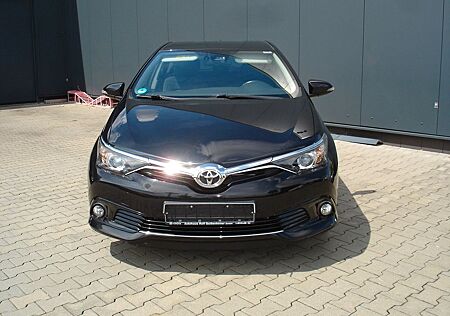 Toyota Auris Edition-S+ Multidrive S AHK LED-TFL