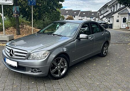 Mercedes-Benz C 200 KOMPRESSOR AVANTGARDE AVANTGARDE