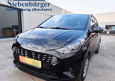 Hyundai i10 Connect & Go **1. Hand**Winterpaket**