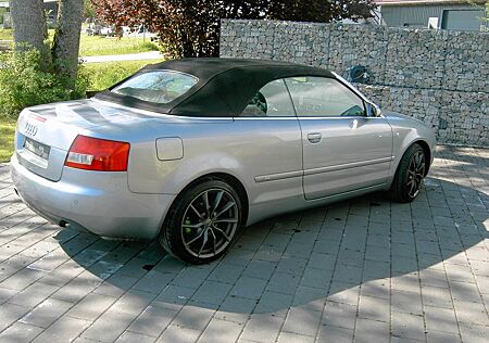 Audi A4 1.8 T Cabriolet -