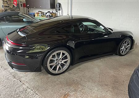 Porsche 992 CHRONO*MATRIX*GLASDACH*