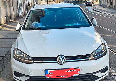 VW Golf Volkswagen 1.0 TSI OPF DSG Comfortline Variant Com...